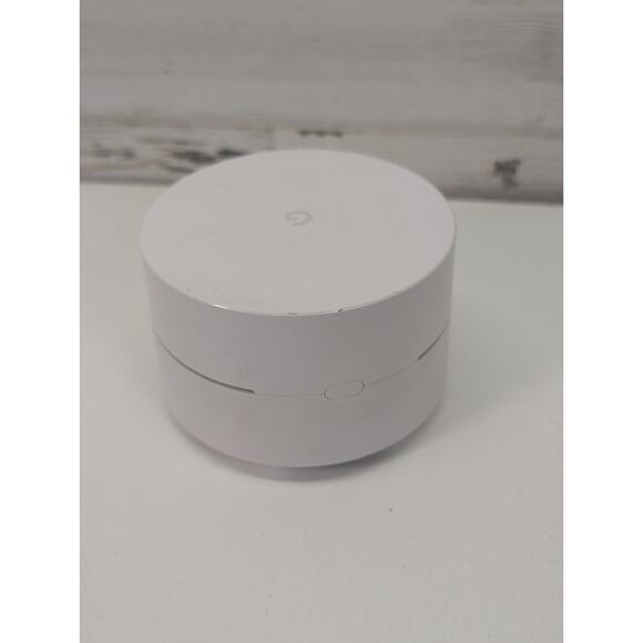 Google Wifi‎ Router or Mesh add-on Model AC-1304-25 - Picture 3 of 5